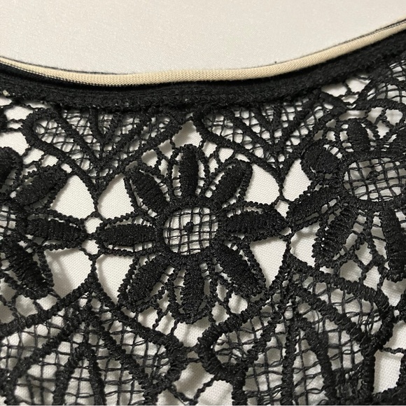 Striped Long Sleeve Top- Lace Details NWT - Picture 7 of 10